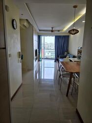 1 Canberra (D27), Condominium #575430841
